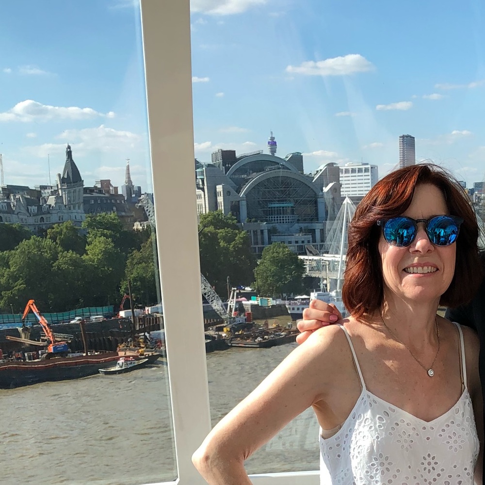 Meet your Posher, Deborah